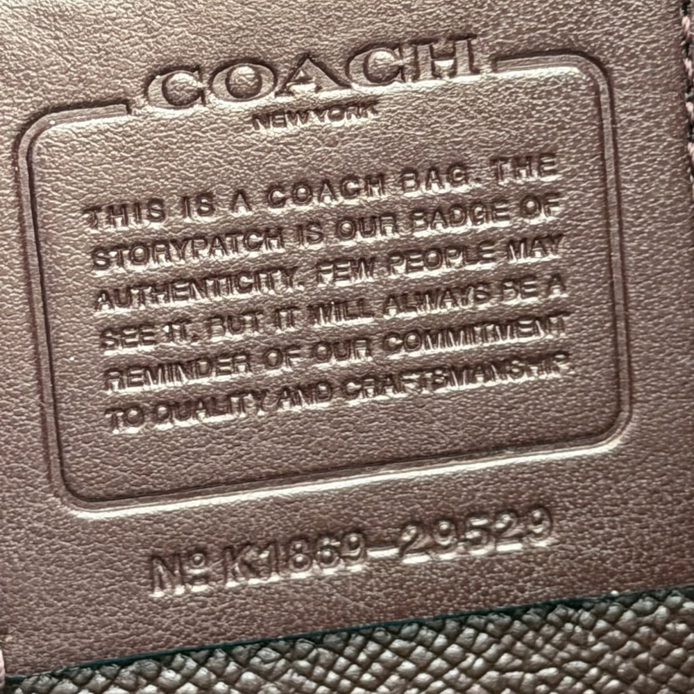 Coach 29529 Charlie Carryall 28 Midnight
Navy Leather Crossbody Satchel Bag - Picture 13 of 15
